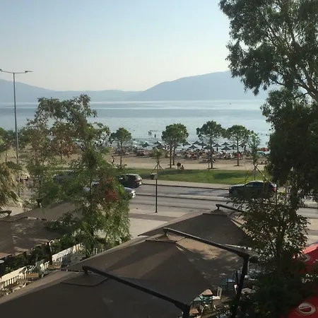 Your Seafront Appartamento Vlorë